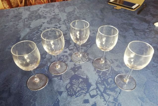 Ensemble de 5 verres à liqueur