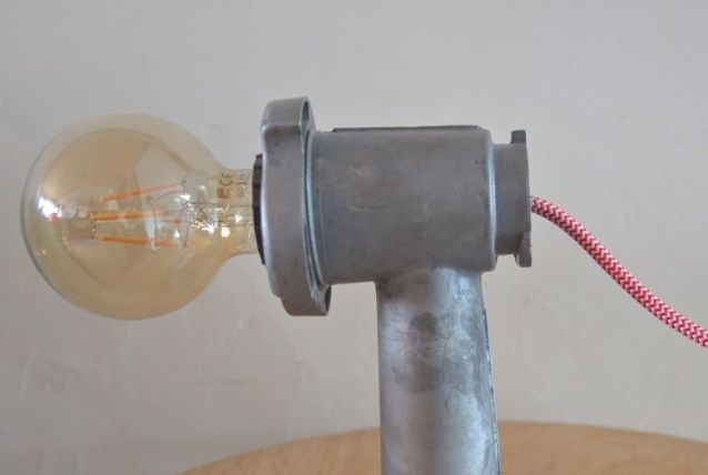 Lampe vintage hachoir