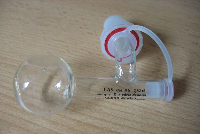 doseur à pastis ou ricard l'as des as en verre 