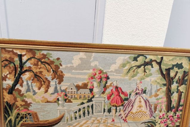 Tableau brodé vintage. Dolce vita