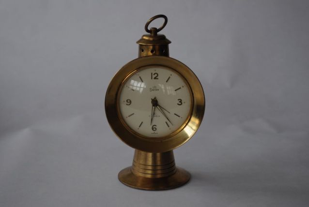 Pendulette / Réveil Suisse UTI Swiza 8 jours