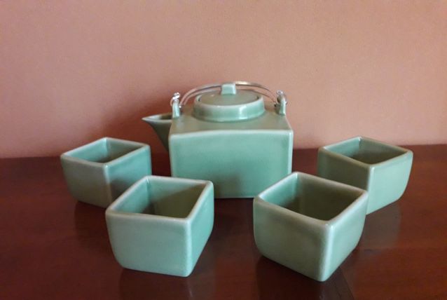 Service à thé en céramique 4 petites tasses