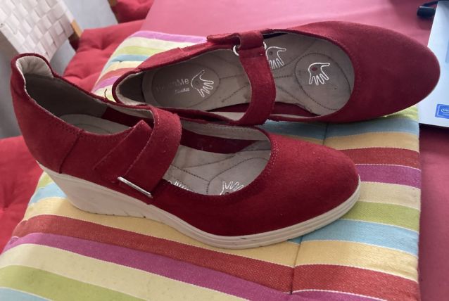 CHAUSSURES COMPENSEES NEUVES NUBUCK ROUGE 38