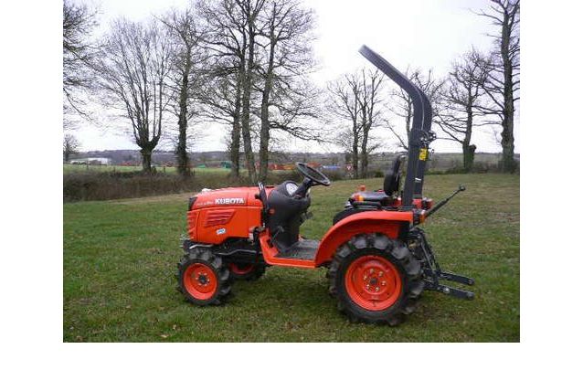 TRACTEUR KUBOTA B 2420