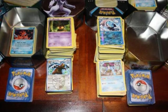 Lots de 200 cartes Pokémon