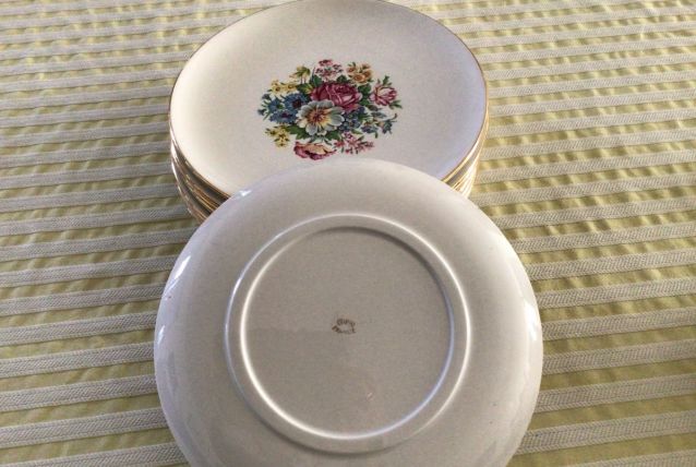 9 Assiettes plates bouquet fleur