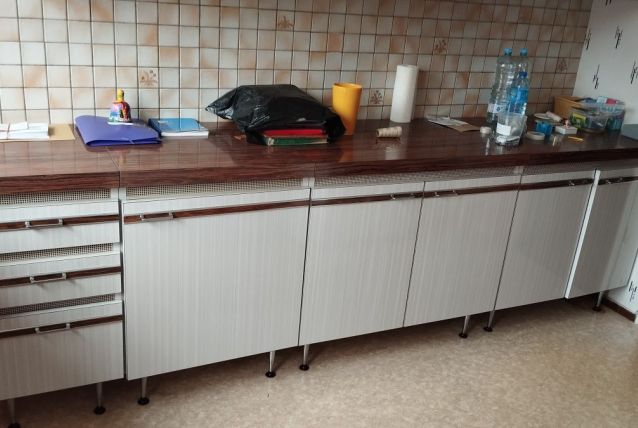 Ensemble cuisine année 60/70 haut et bas